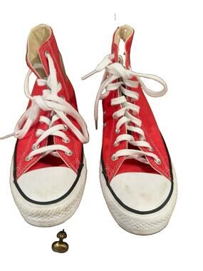 Converse Chuck Taylor All Star Heart High Top Sneakers Red Women’s 8.5 Men’s 6.5